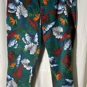 GAP FLORAL PANTS SIZE 32 X 30 SLIM